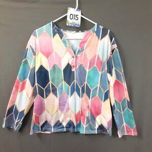 Unbranded Womans Blouse Size LARGE, 3/4 Sleeve Multicolor, Buttons at Neck